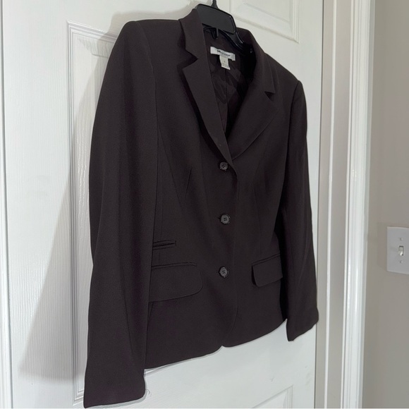 Black Tailored Blazer with Notched Lapels - Picture 2 of 11